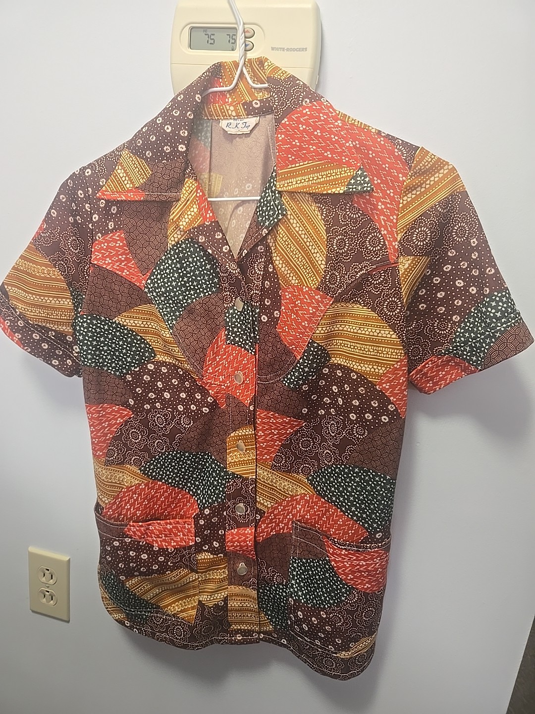 VTG 60s 70s Blouse Sz S Brown Yellow Green Collar Retro Womens Pockets