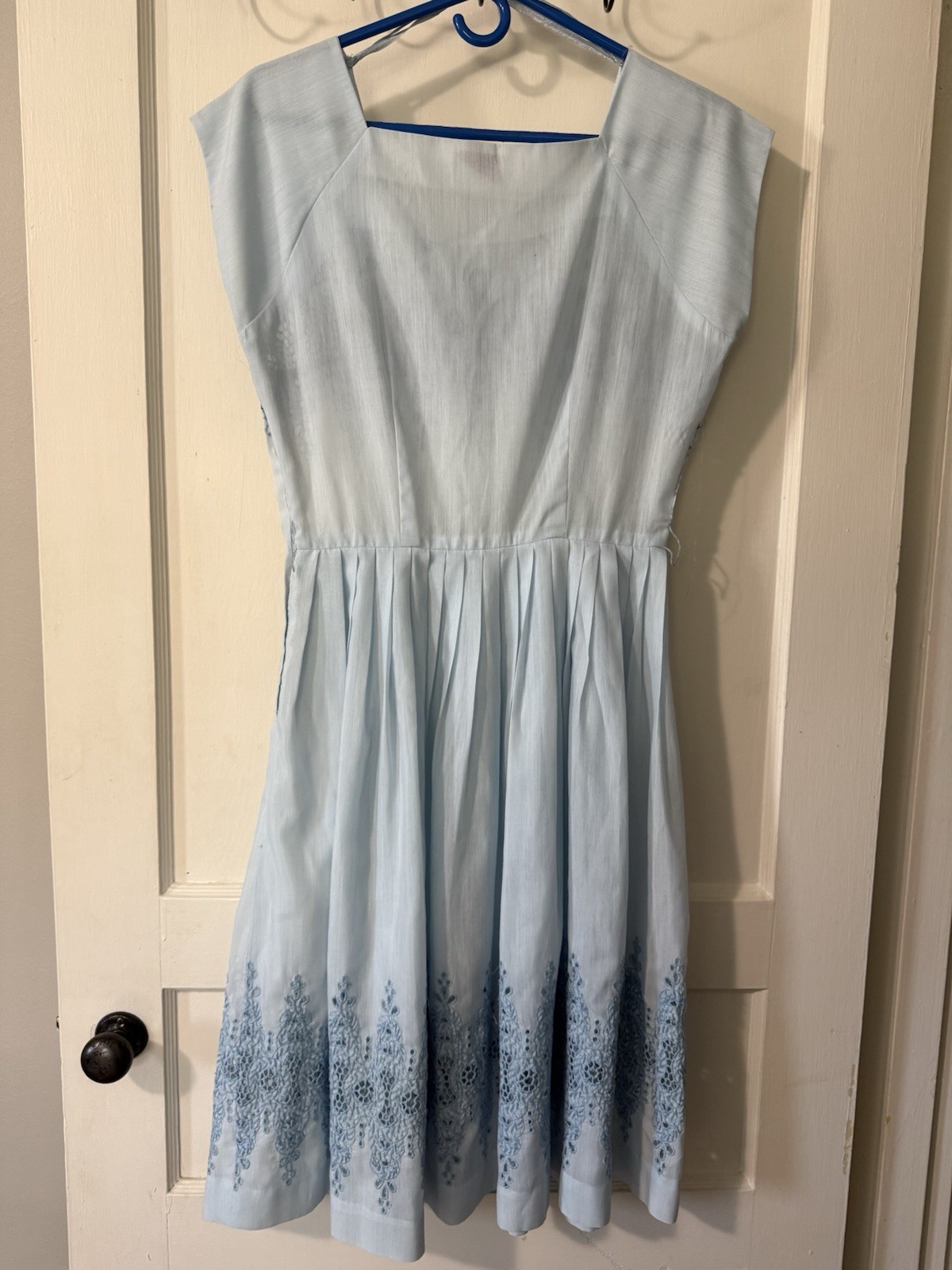 Vintage 1950s J. Harlan Originals Light Blue Embroidered Dress Sz 6 Missing Belt
