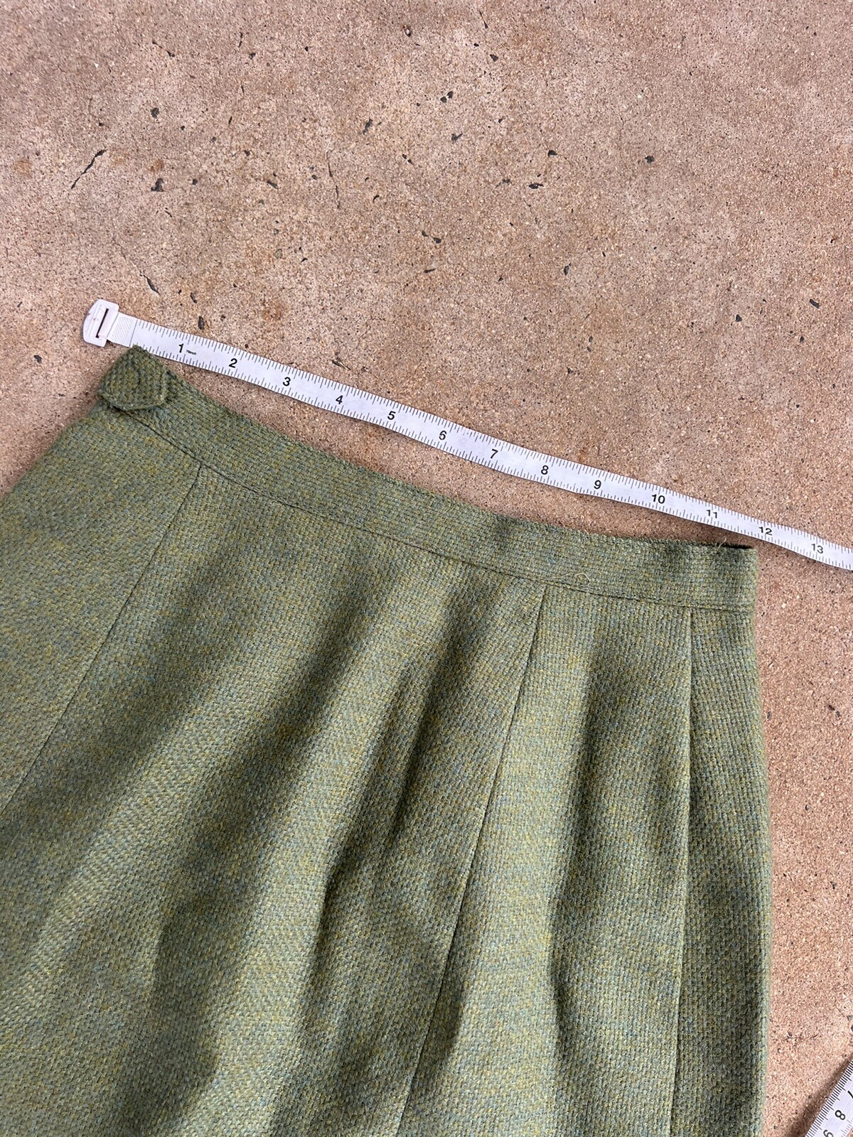 Vintage 1960s/1970s Green And Blue Wool Blend Mini Skirt XS Preppy Mod Tailored