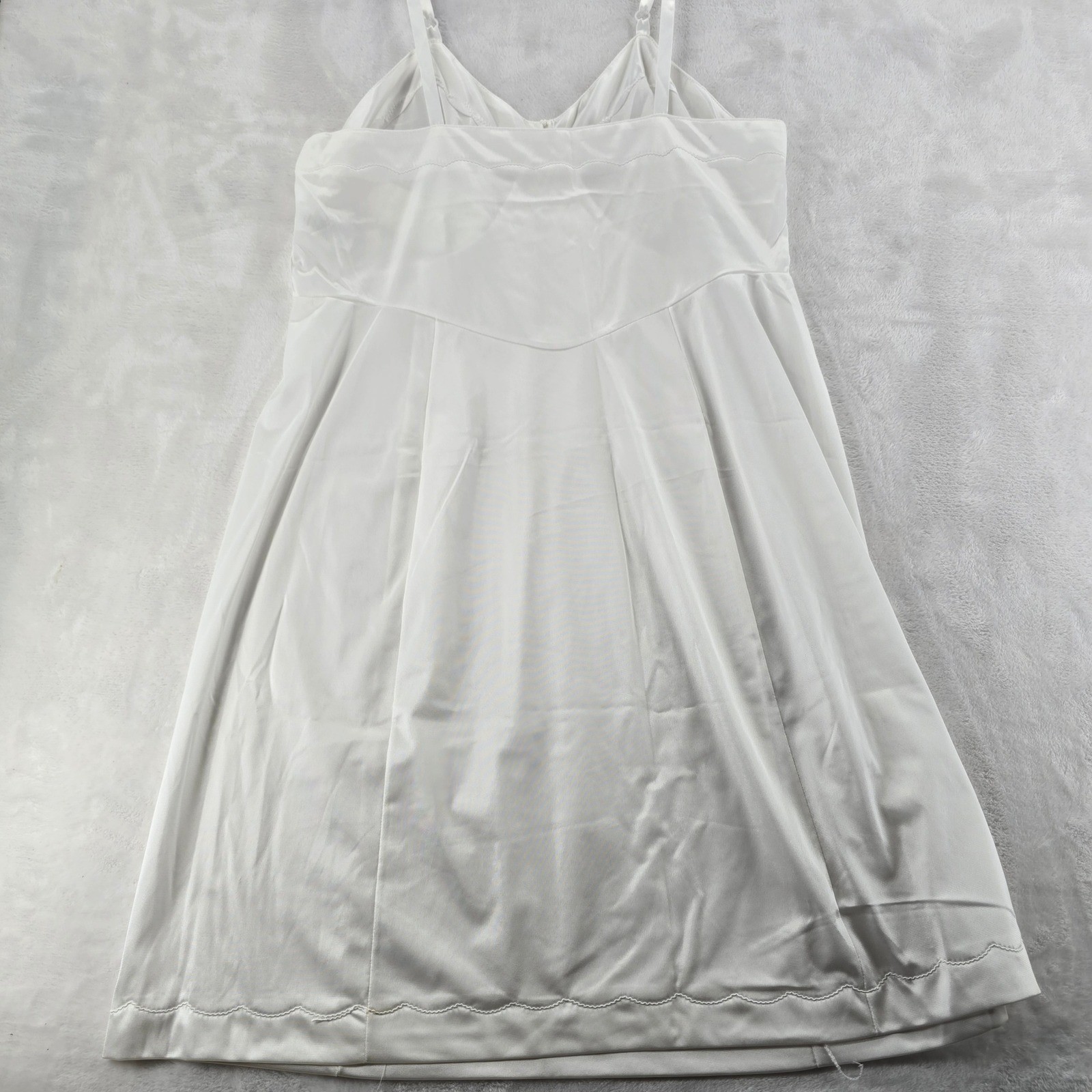 Sears Full Slip Womens 38 Short Shadow Panel White Anti-Cling Antron III Nylon