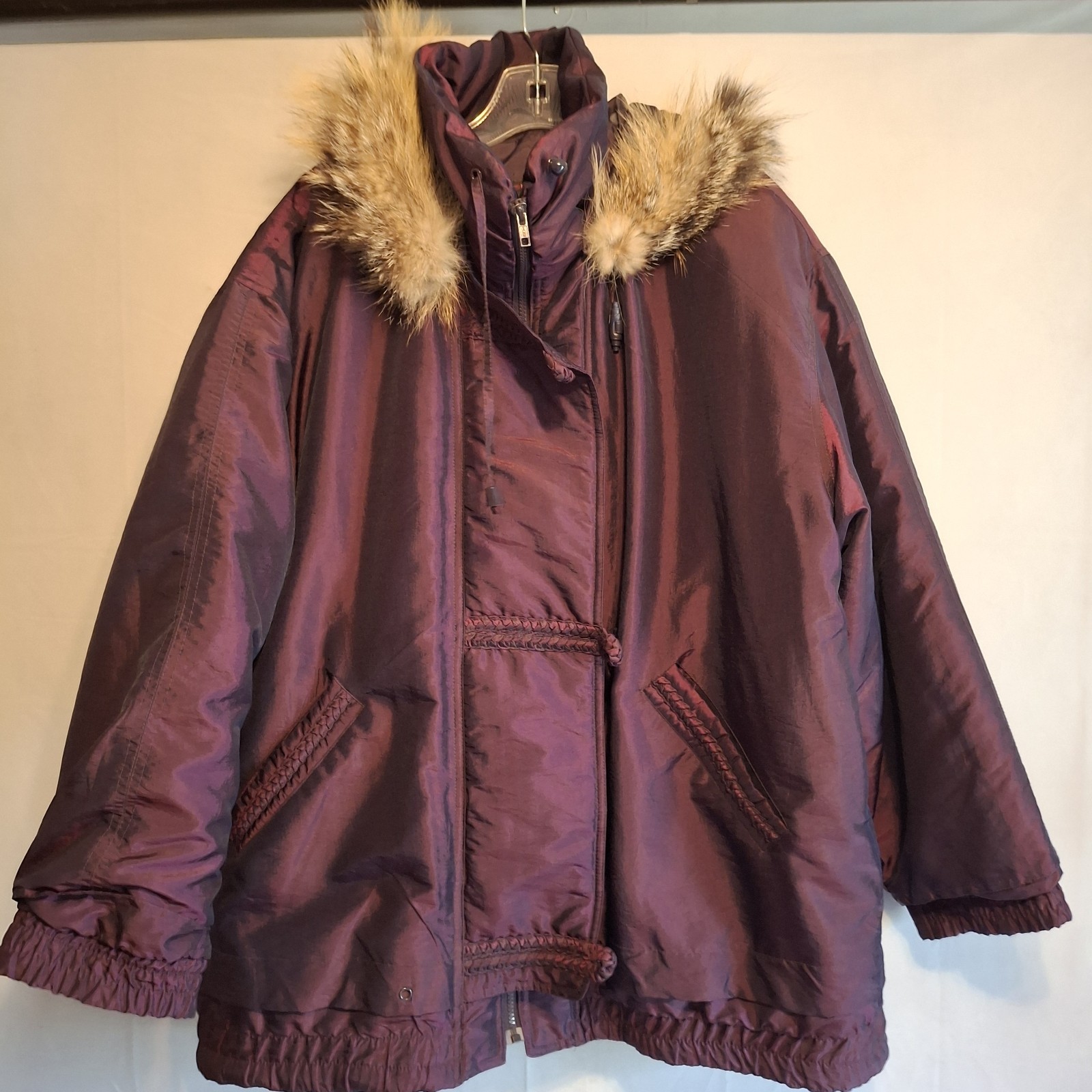 VTG 90’s Mainframe Burgundy 3x/4x Woman’s Parka Jacket with Dyed Fox fur hood