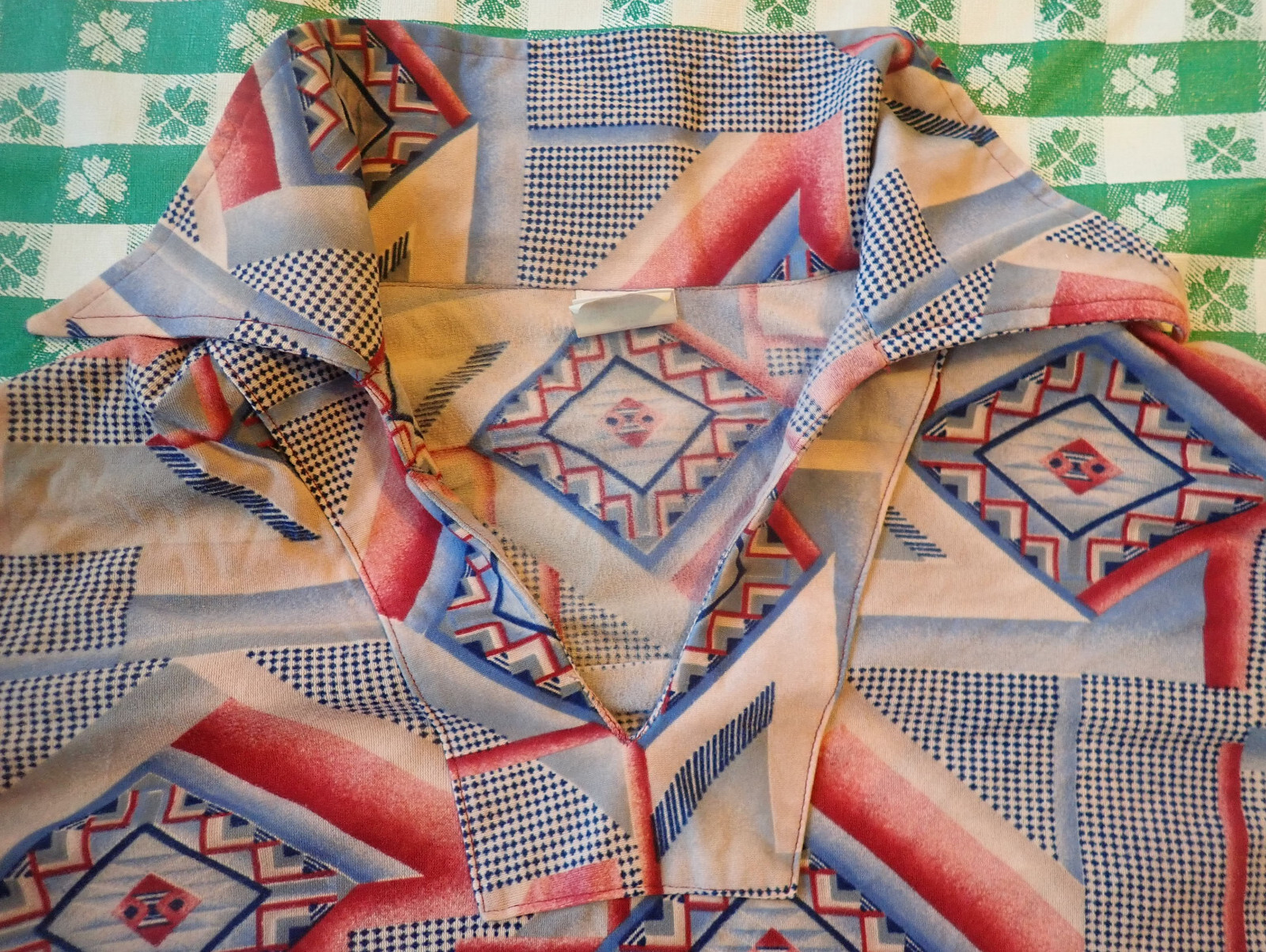 Vtg 70s Hilton Head Sportswear Womens M Disco Shirt Geometric Abstract Art Print