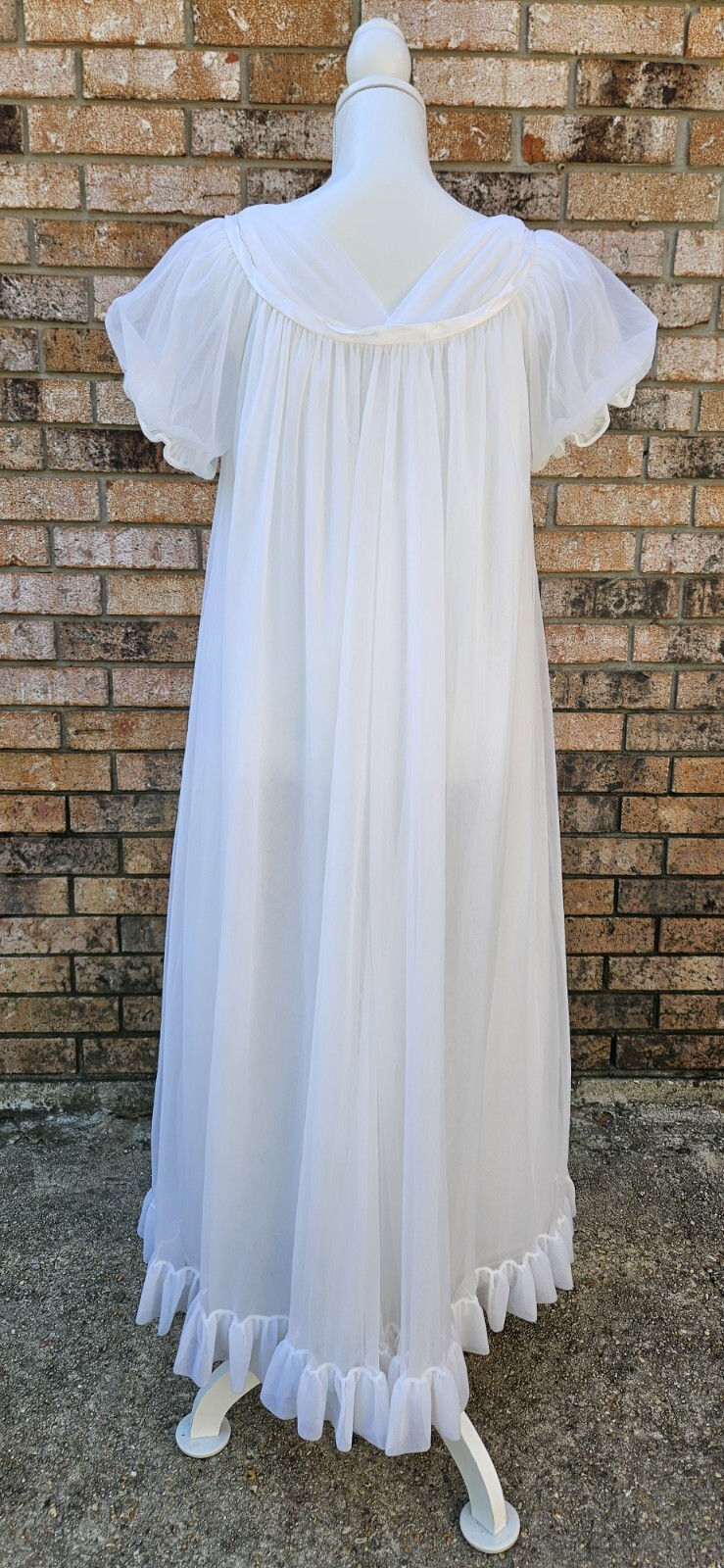 Vtg Jenelle of California Double Nylon Peignoir Nightgown Set Trimmed with Satin