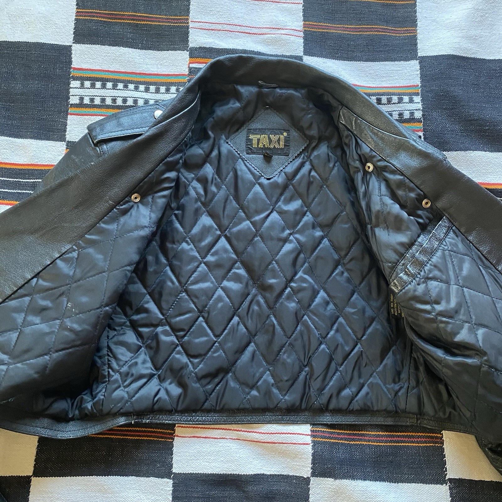 Vintage Taxi 80’s Leather Cropped Jacket. Biker Core. Motorcycle. Unisex. Large.