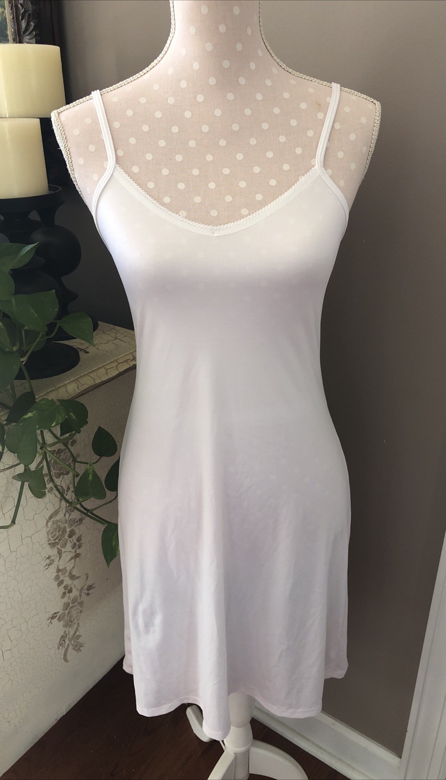 Vanity Nylon Slip Dress Slip Nightgown White Butter Soft Seamless Women’s Medium