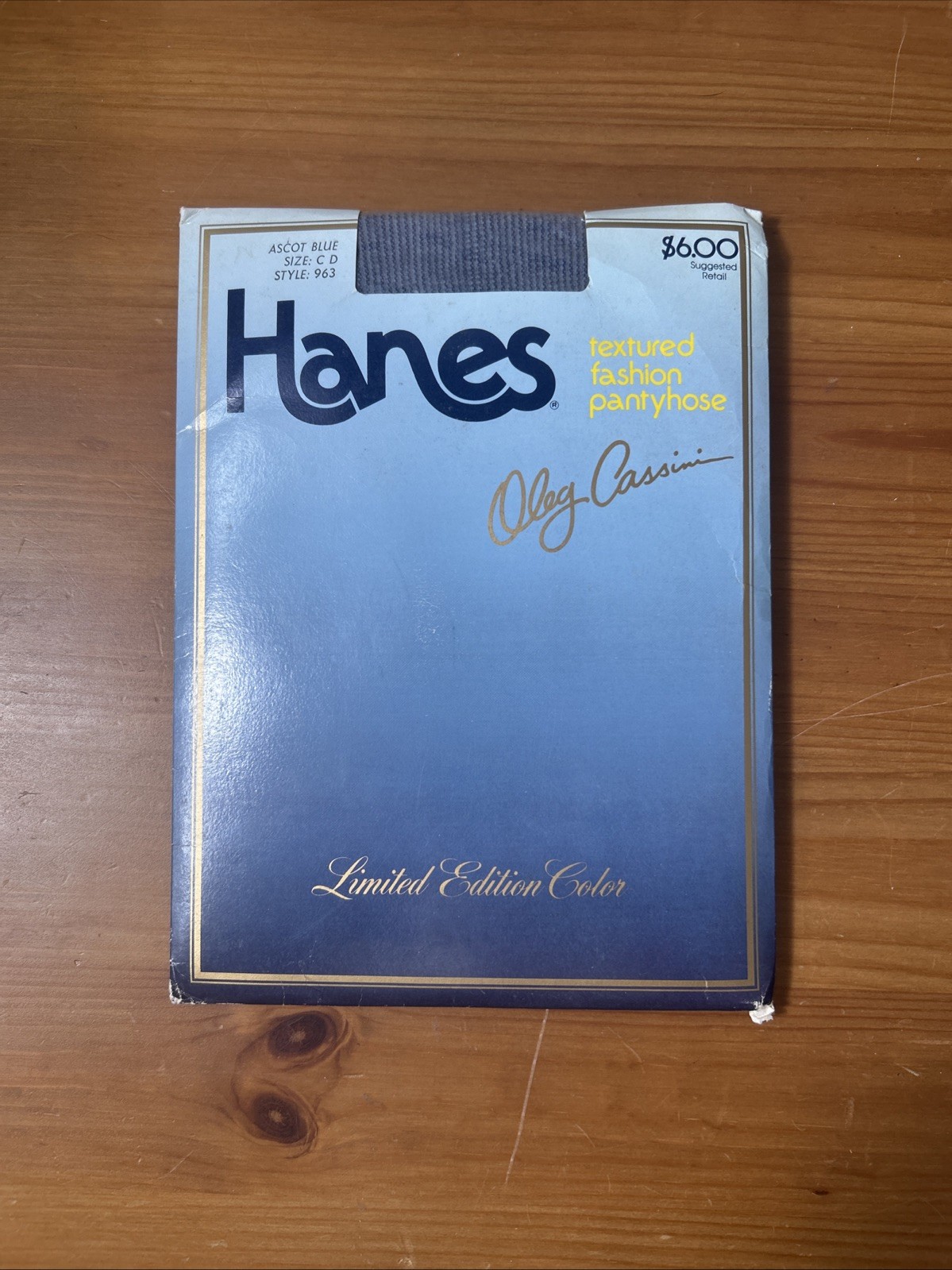 Hanes Ultra Sheer Pantyhose Size C-D Style 963 Oleg Cassini Ascot Blue
