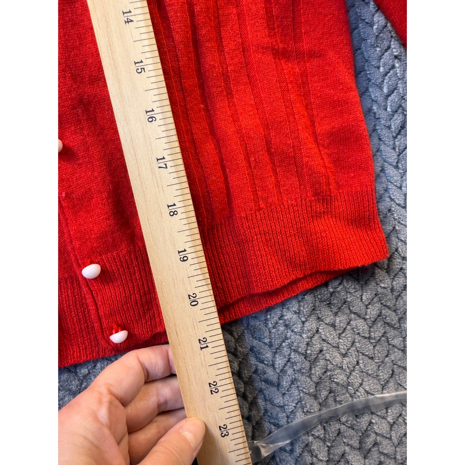 Notorious Vintage Red Lambswool Angora Cardigan Sweater V-Neck S Coquette Granny