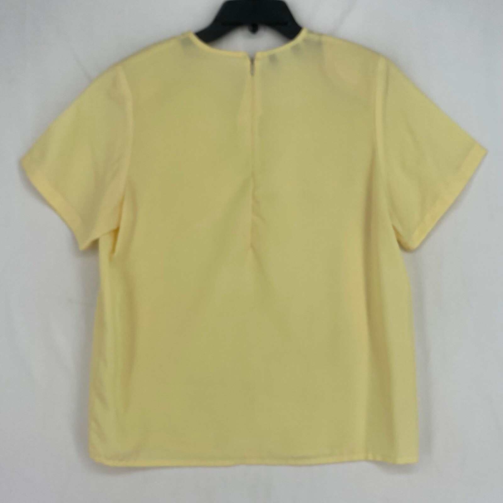 Truffles by VB Womens Small Vintage Pullover Blouse Pale Yellow Short Sleeves