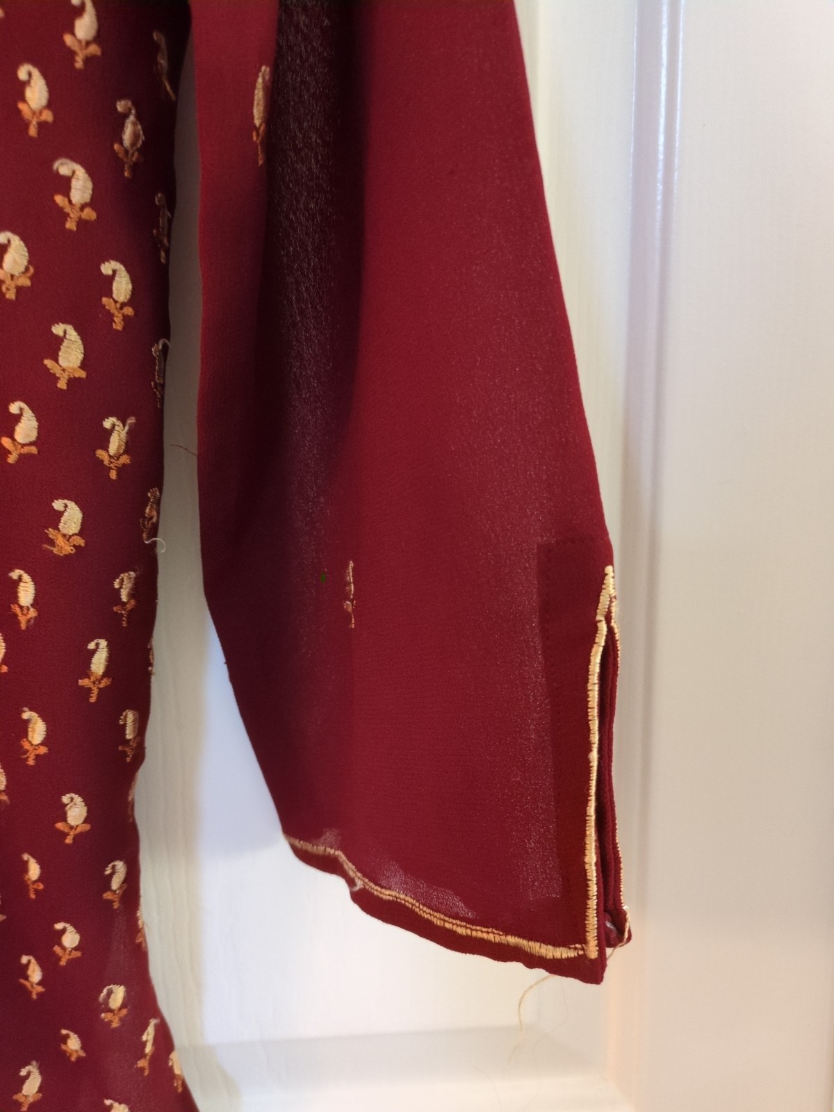 Homeindia Maroon Tunic W/Embroidered Paisley Motif & Neckline sz (see notes)