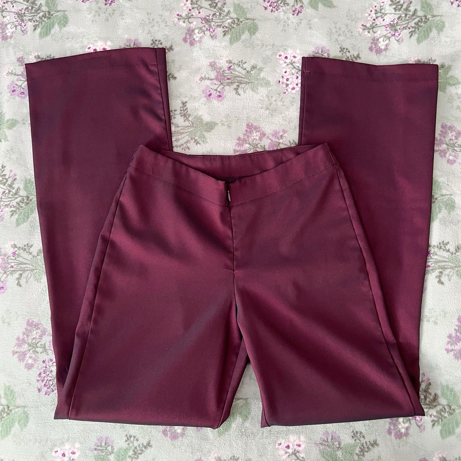 Vintage No Boundaries Y2K Wine Red Sheen Dress Pants ❤️