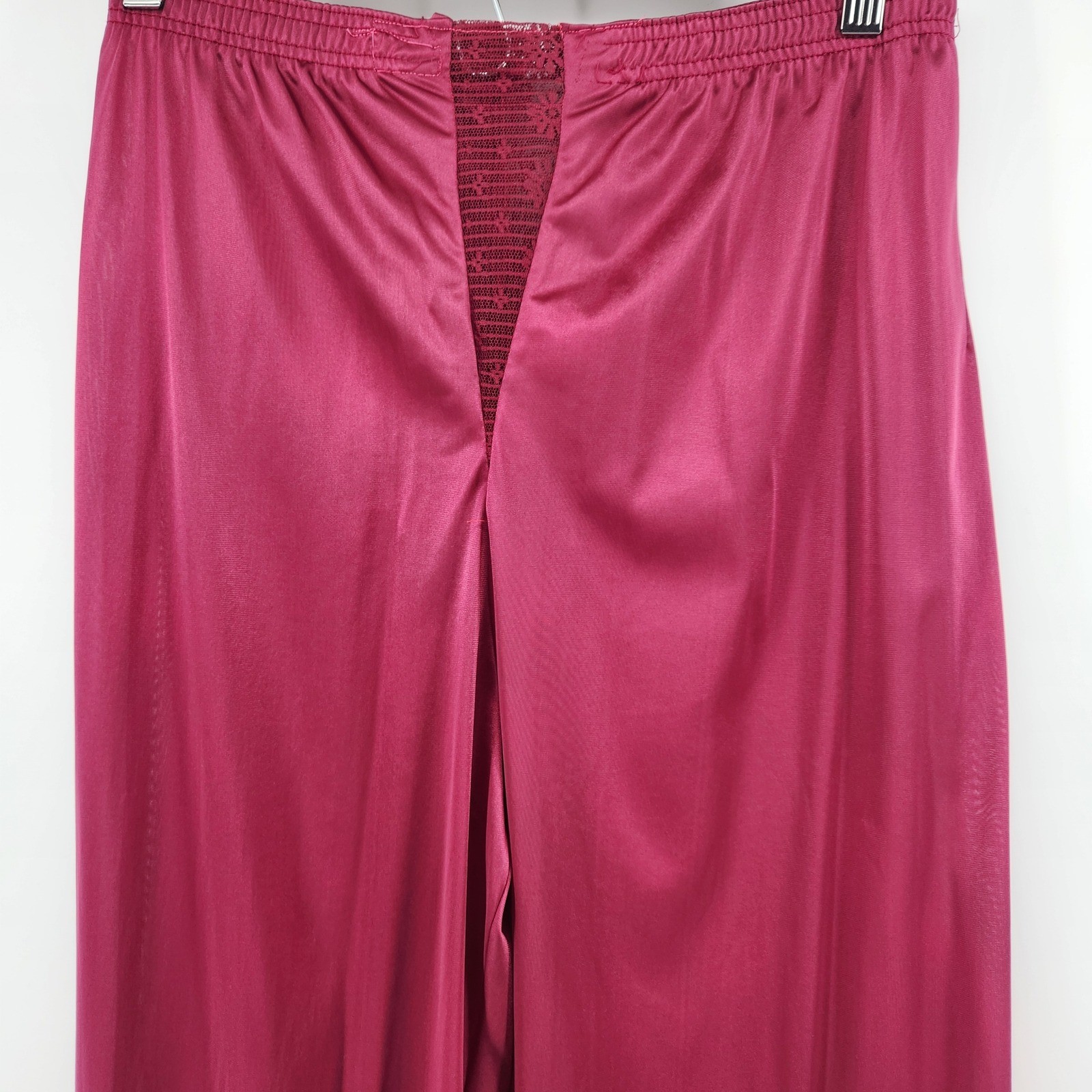 Vintage Vanity Fair Burgundy Lace Antron III Nylon Pajama Set Top Pants Size 34