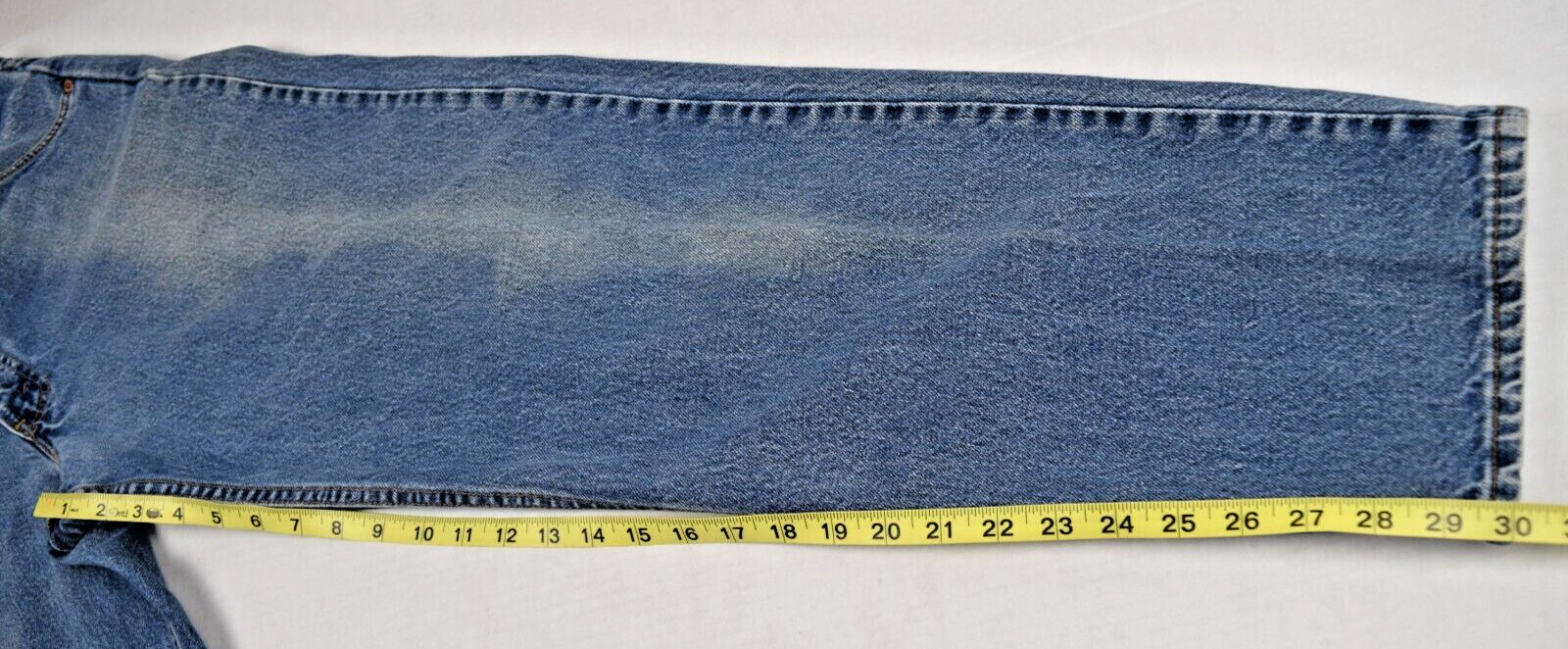 Vintage Levis 550 Fade Jeans Relaxed Actual 33 x 30 90s Made USA c.1997