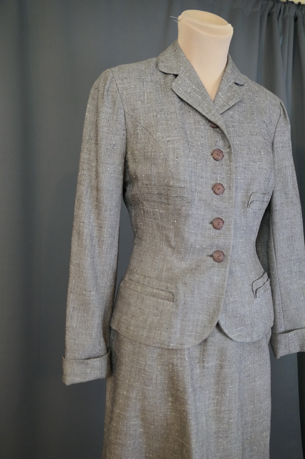 Vintage 1950s Tailored Brown Suit Jacket, 33 bust Junior Size, + damaged skirt