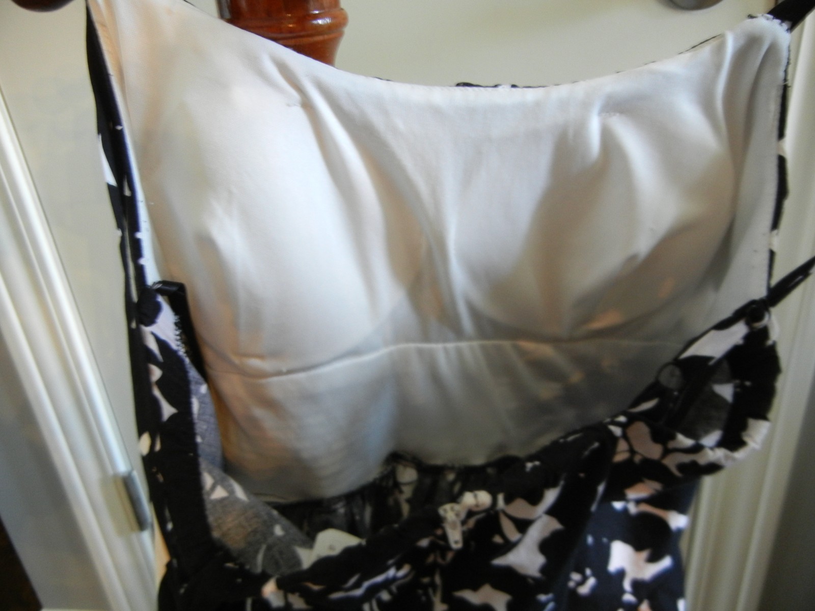 BSmart Sundress Women’s vintage 1990s spaghetti straps, black and white Size 10