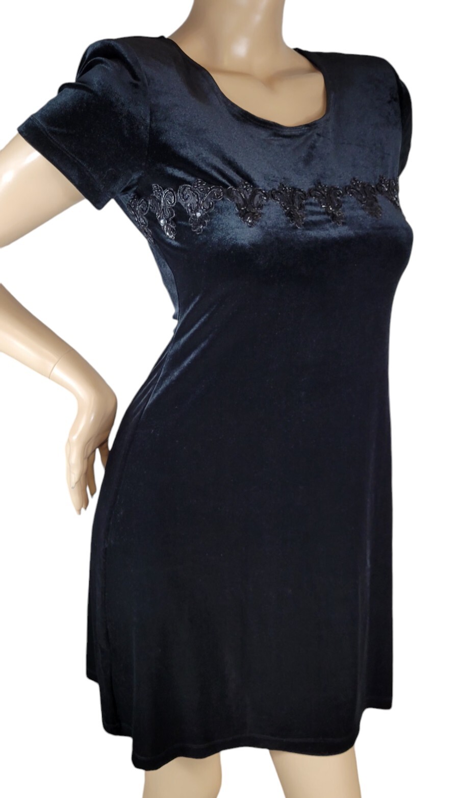 Vintage 90s John Roberts Black Velvet Velour Beaded Sequin Whimsigoth Dress 6