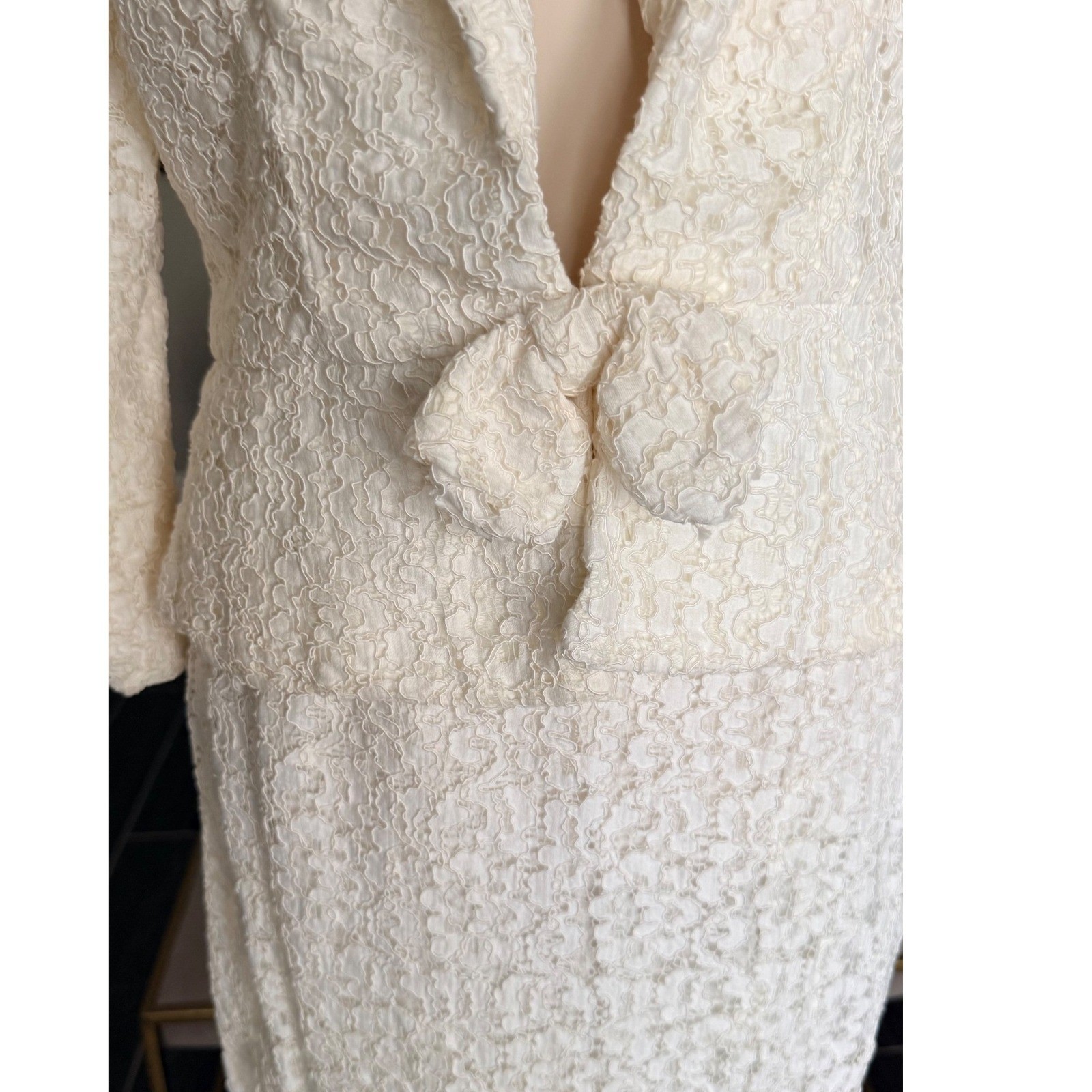 Vintage 1960s Ivory Lace Skirt Suit Set Peplum Jacket and Pencil Skirt 2 Piece