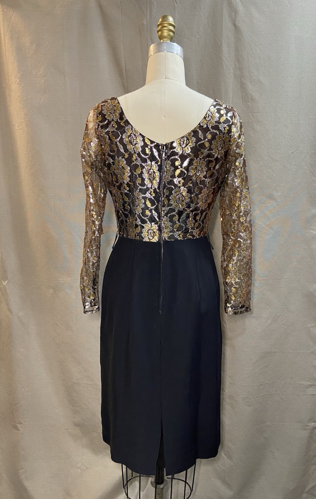 Vintage 1960’s Cocktail Dress Gold Black Metallic Lace Size 2