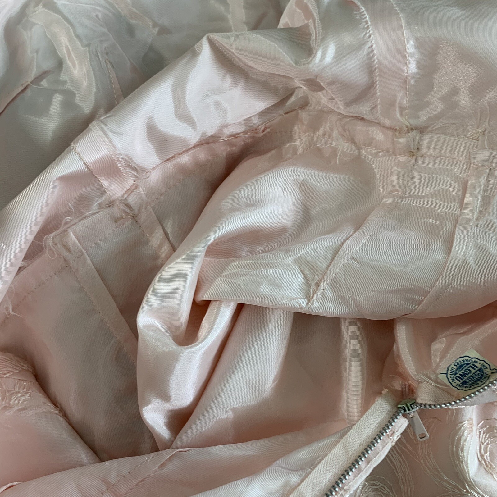 Vintage 1950s Pink Embroidered Sheer Peplum Cocktail Evening Dress Size M/L