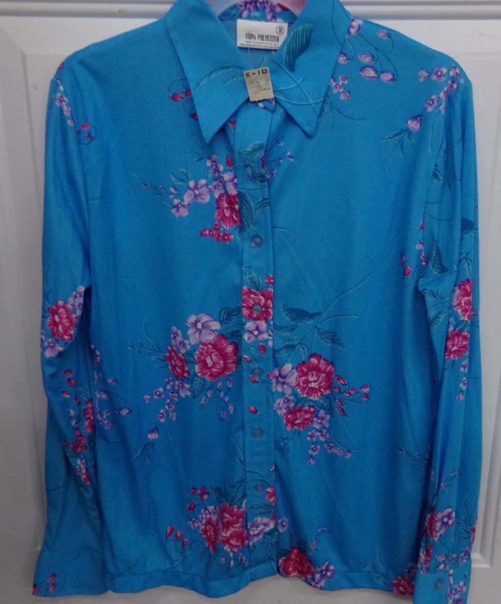 True Vintage Womens Size 38 Blue Floral Blouse 100% Polyester NWT Shirt
