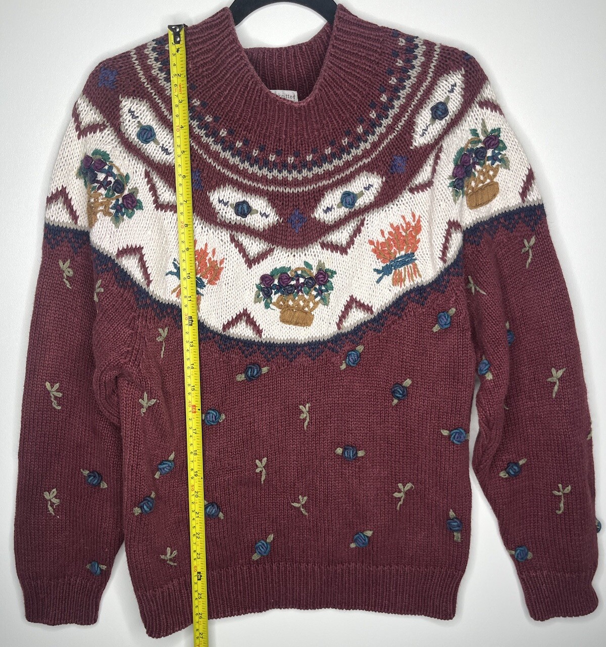 Van Heusen Hand Knitted For Her Floral Sweater Burgundy Size Small Vintage
