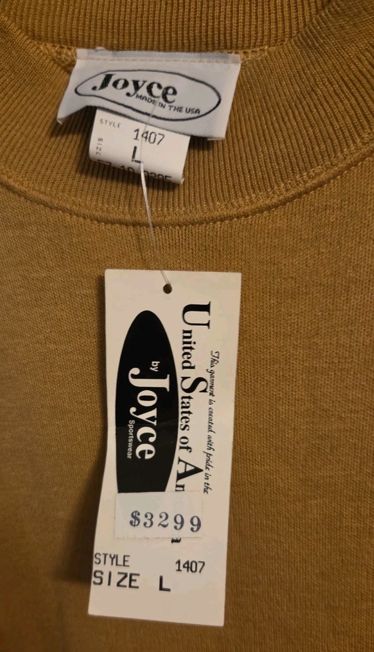 Vntg Joyce Womens Sweater Size L Tan/mustard 100% Acrylic