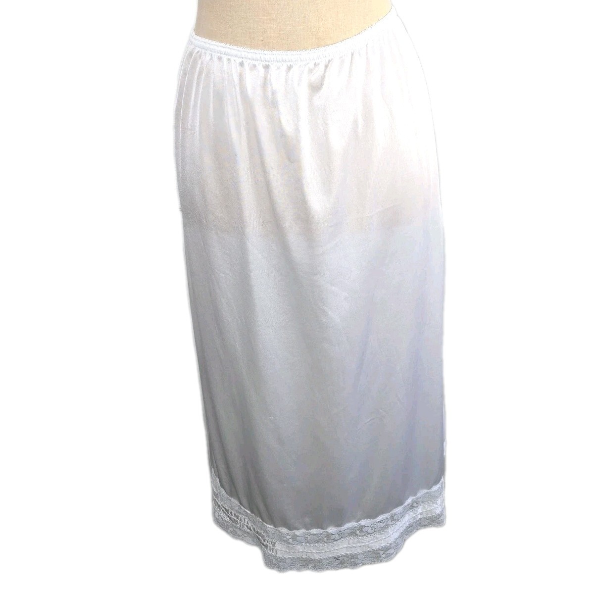 Sopre Lingerie Ivory Half Slip Vtg Nylon Lace Size 26/28 Geeky Secretary USA