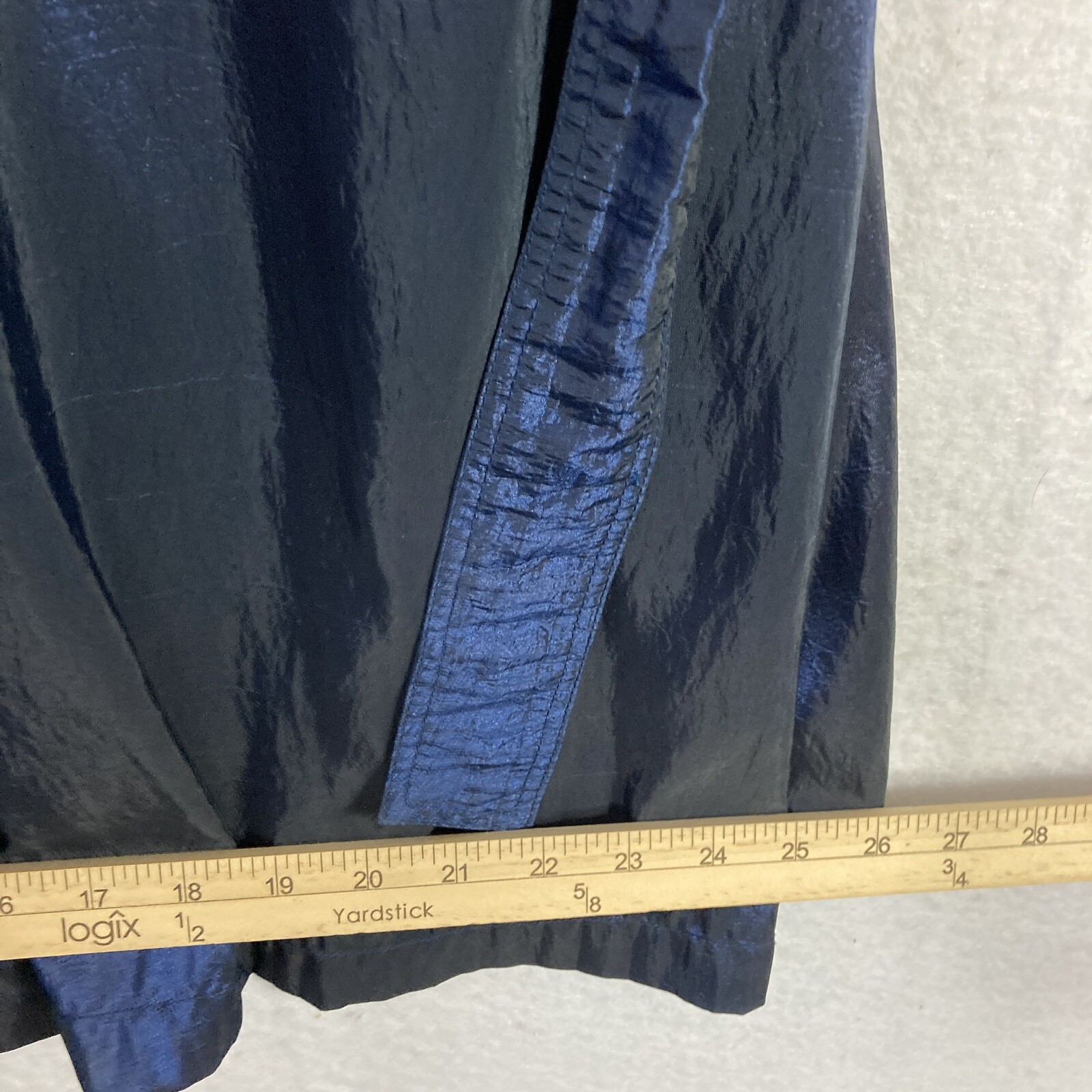 90s VTG Trenchcoat Iridescent Blue Plus 18WP Petite Belted Brem Rainwear Womens