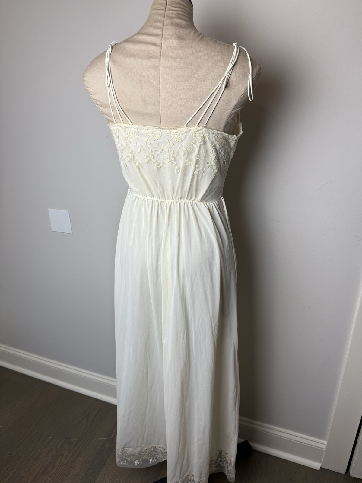 Vintage Carters Slip 34 Ivory Floral Lace Bridal Boudoir Dress
