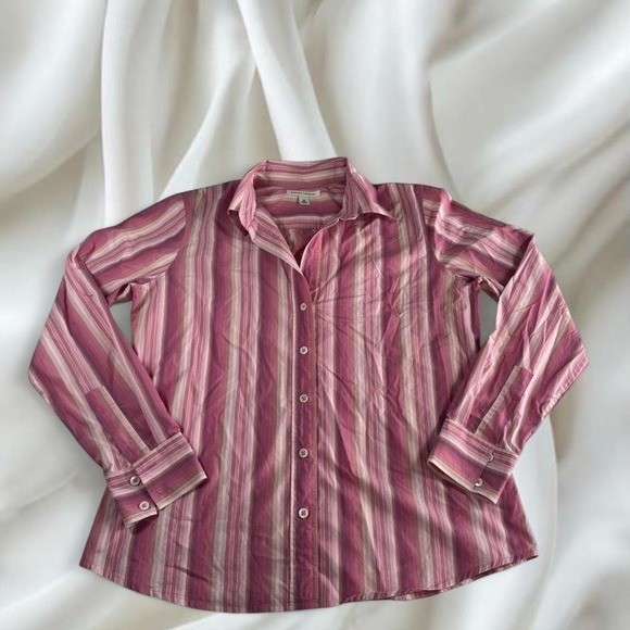 Banana Republic pink striped button up long sleeve office siren y2k vintage