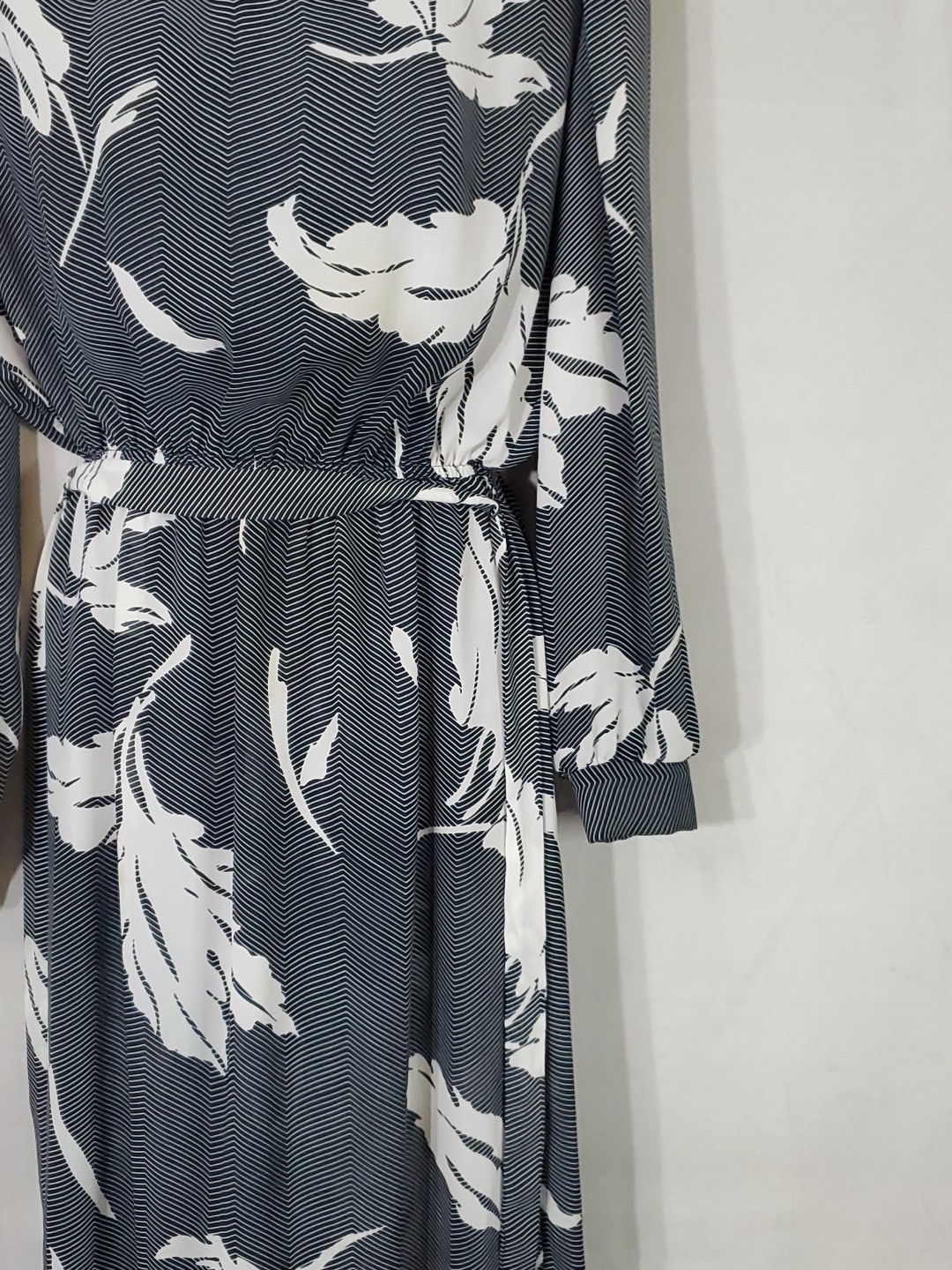 Vintage 70s/80’s Alexis Fashions Belted Dress Women’s Size 14 Long Sleeve Sheer