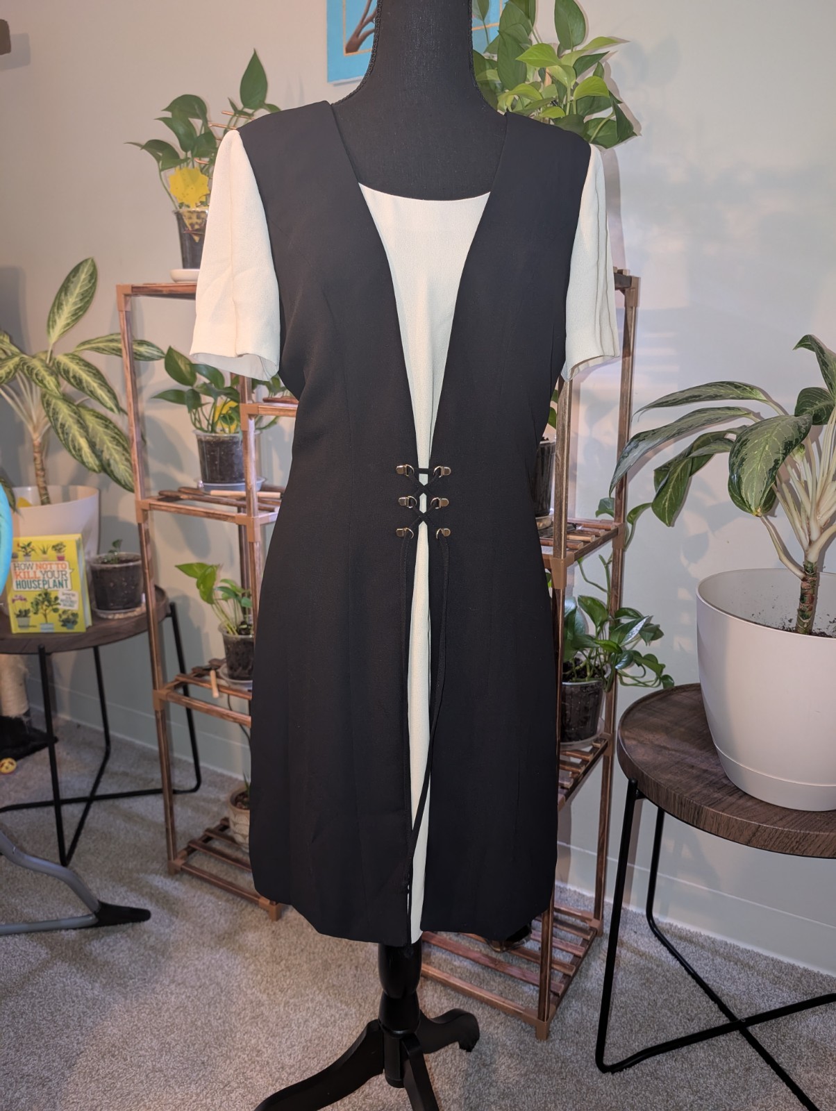 DW3 For David Warren Vintage 90’s Black And Cream Laced Dress Size 8