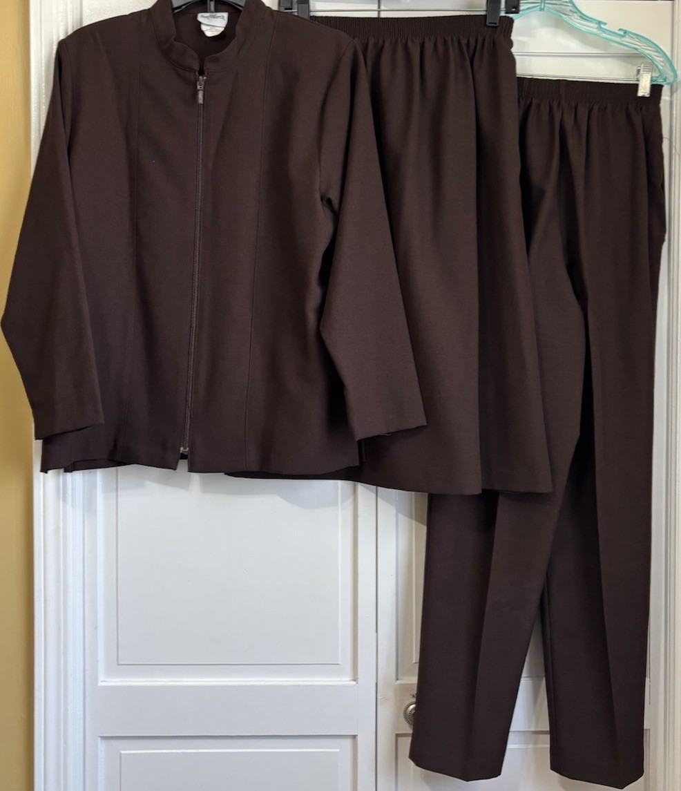 Vintage Bon Worth 3 Piece Brown Poly Knit Sportswear Set Skirt Pants Jacket XS/S