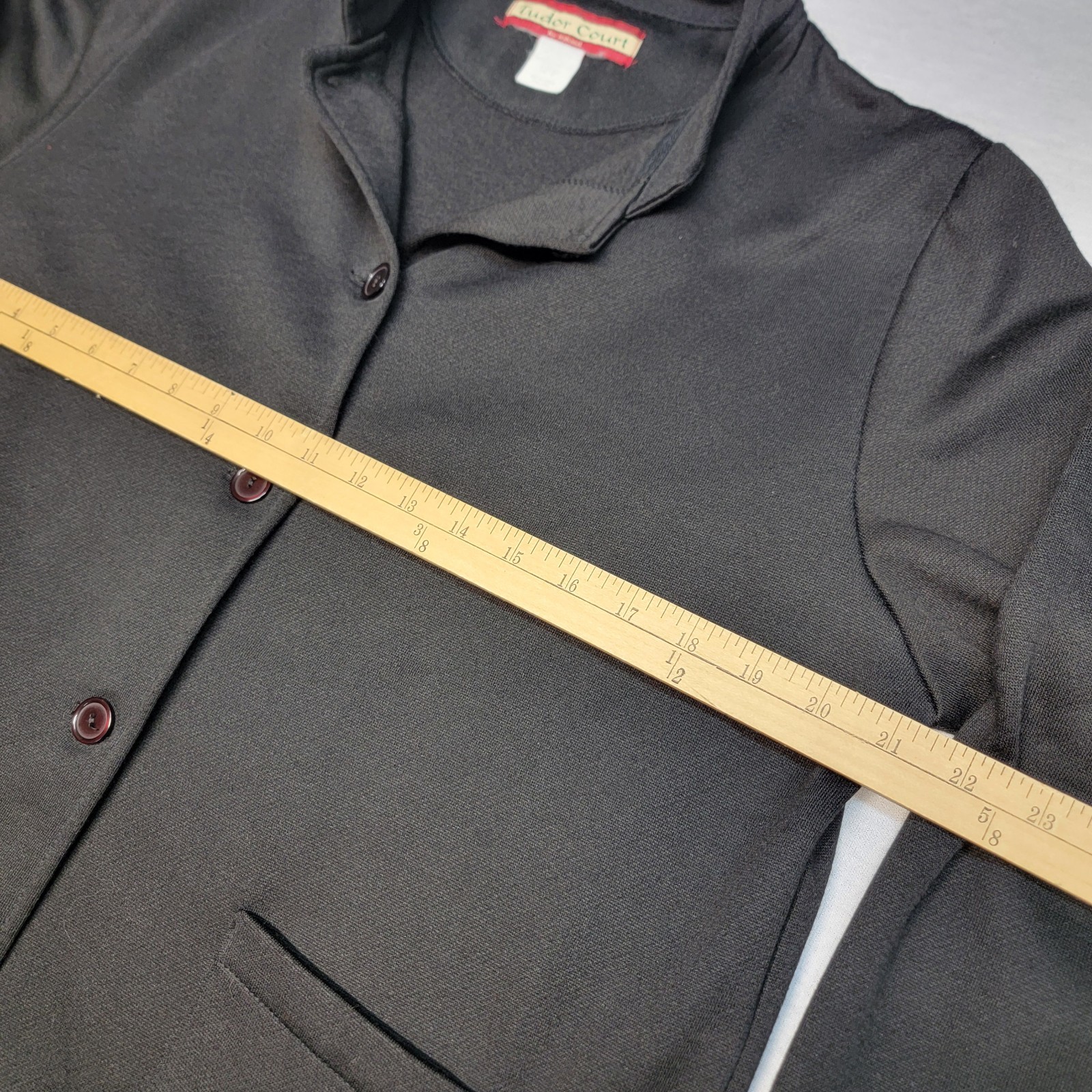 Vintage Tudor Court Womens Sweatshirt Button Jacket Vintage 90’s Size MED Black