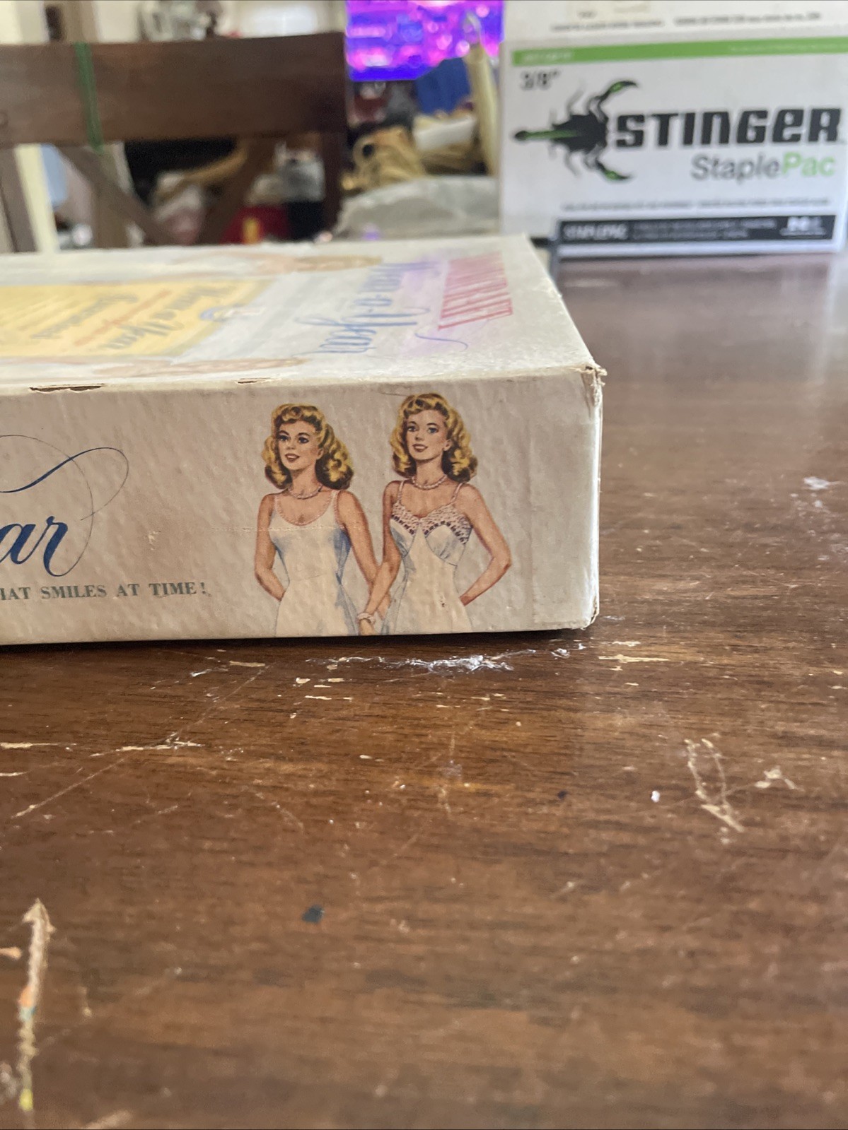Loomcraft Wear -A- Year Slip Box ( Box Only) No Slip