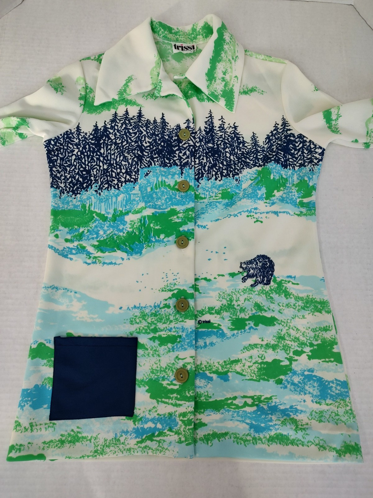 Vtg 60s/70s TRISSI Shirt Blouse Top Womens Sz Lg Trees Bear Outdoors Boho Retro