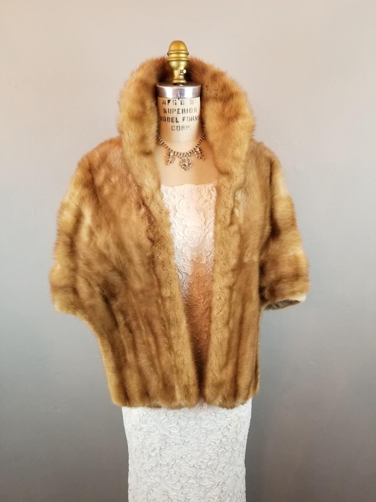 Vintage Golden Mink Stole Fur La Belle Furs * Bridal Mink Cape Capelet * 1930’s