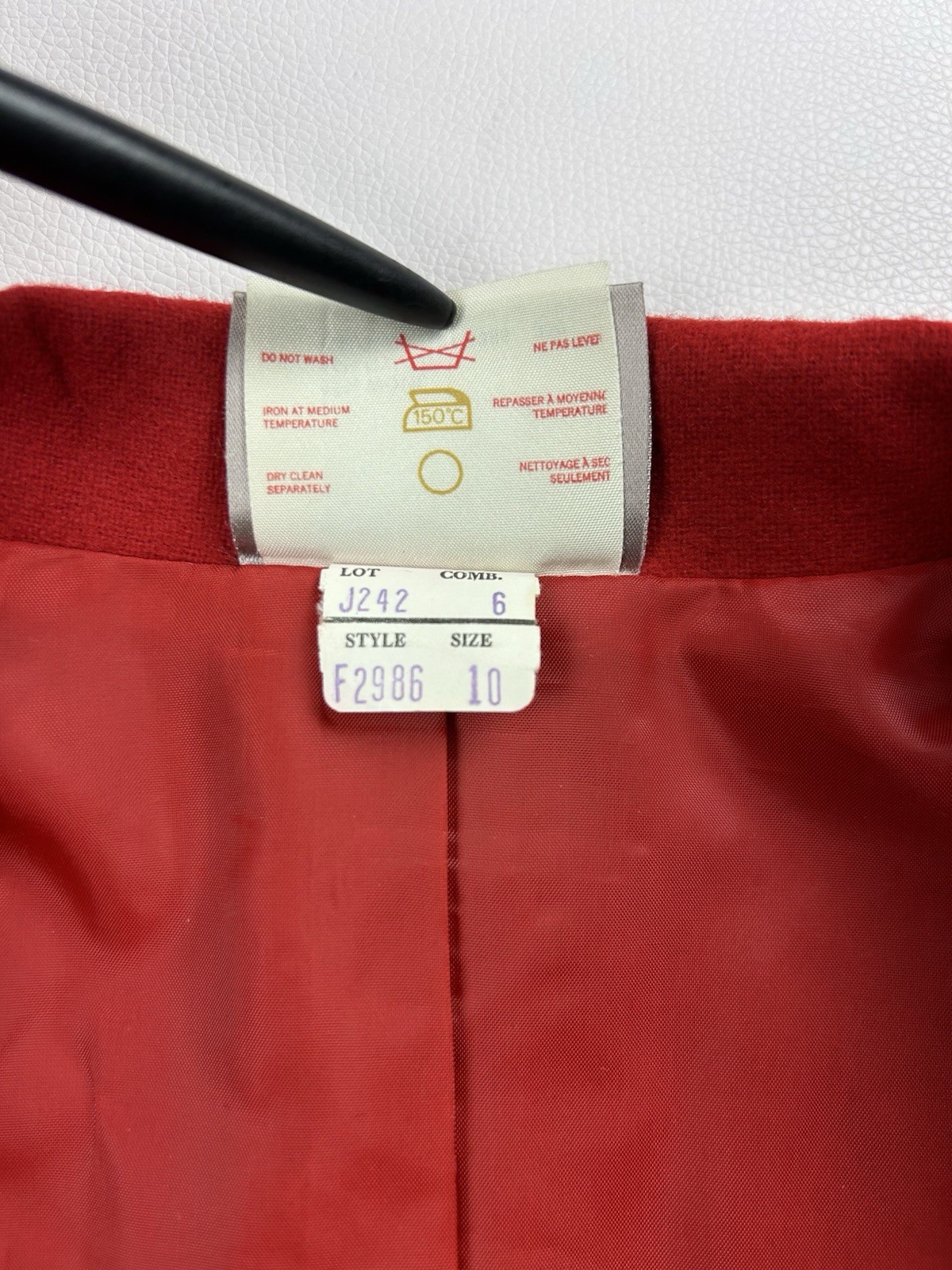 VTG 80s Women’s Blazer Red Size 10 USA Made Wool Blend Tailored Retro Classic