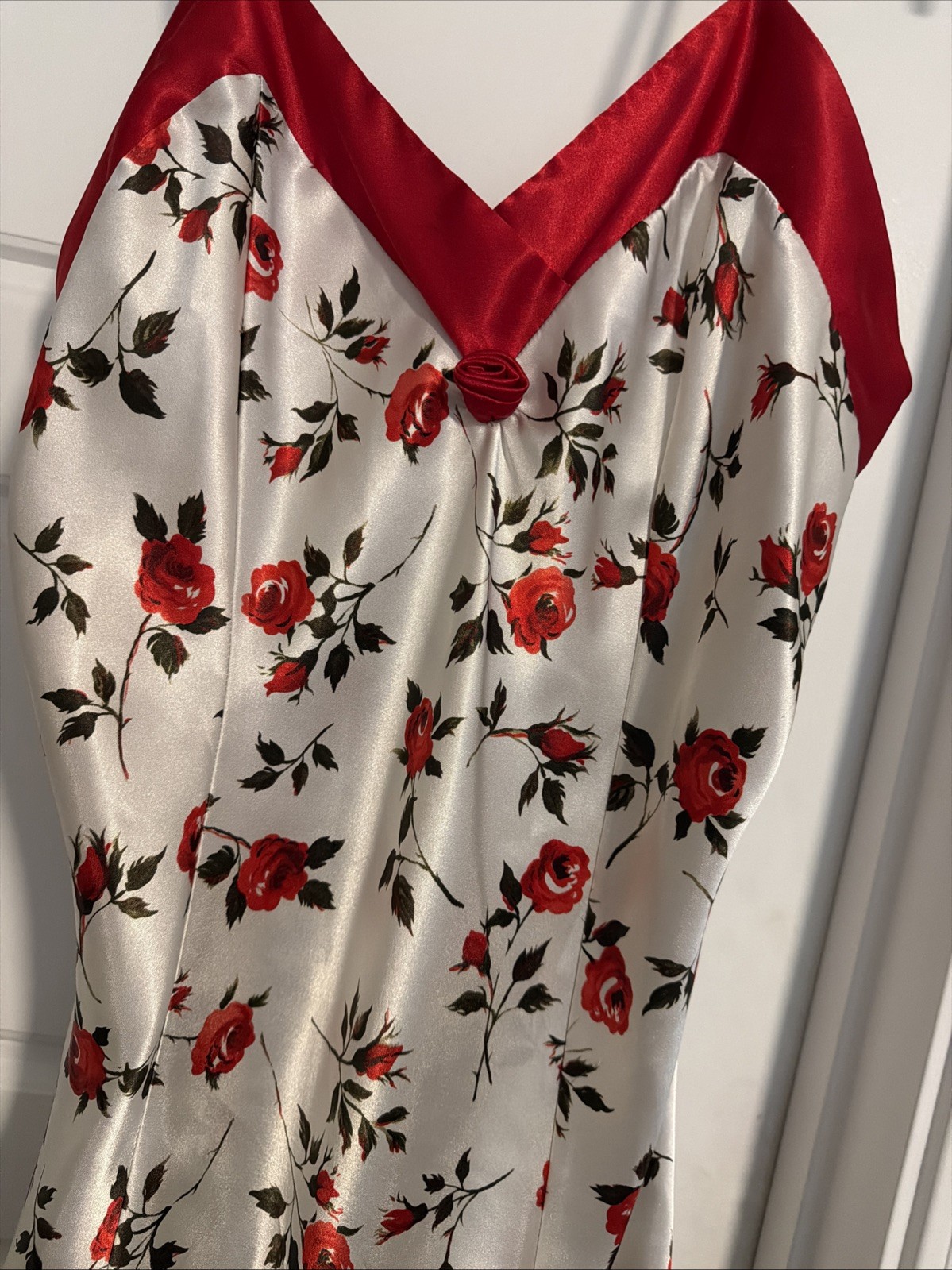 Vintage 90s Kathy Ireland Intimates Lingerie Nightie Satin Nightgown Sz S Roses