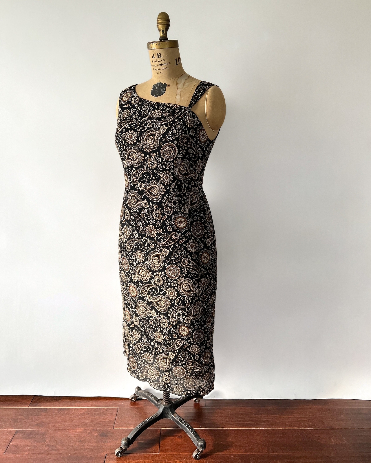 1990s Vintage Black Tan Paisley Print Mesh Sleeveless Keyhole Neck Slip Dress M