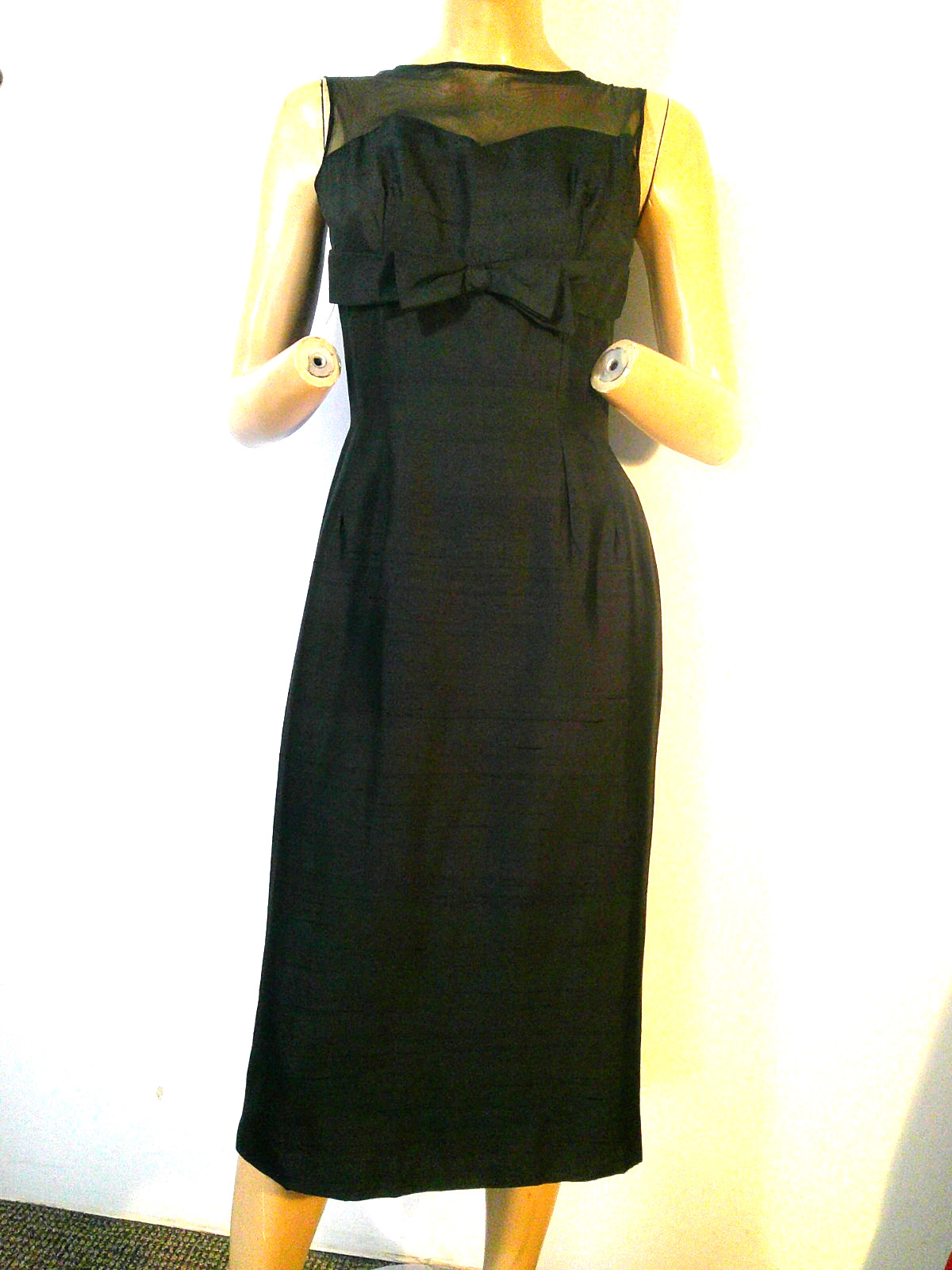 Vtg 50’s Black Raw Silk Illusion Wiggle Hourglass Pin Up Dress MINT 36-28-38