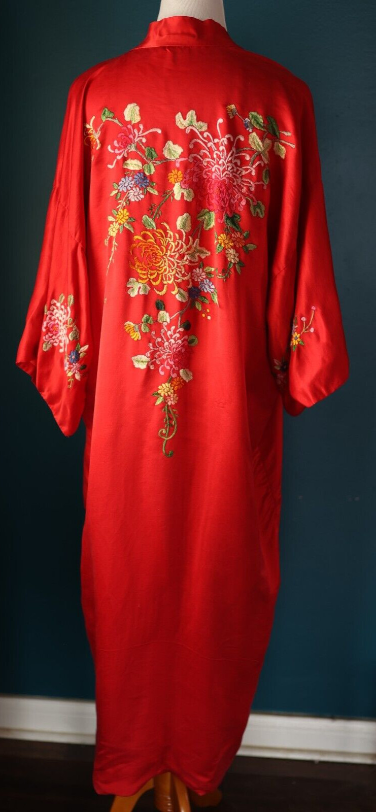 Vintage Golden Bee Red Silk Embroidered Flower Chinese Robe Kimono Festival Boho