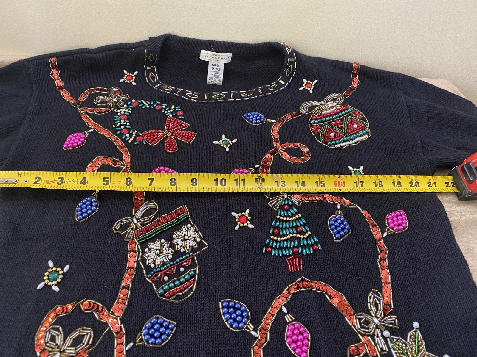 Vintage YarnWorks Beaded Sequin Christmas Sweater Tree Wreath Ornament Star L