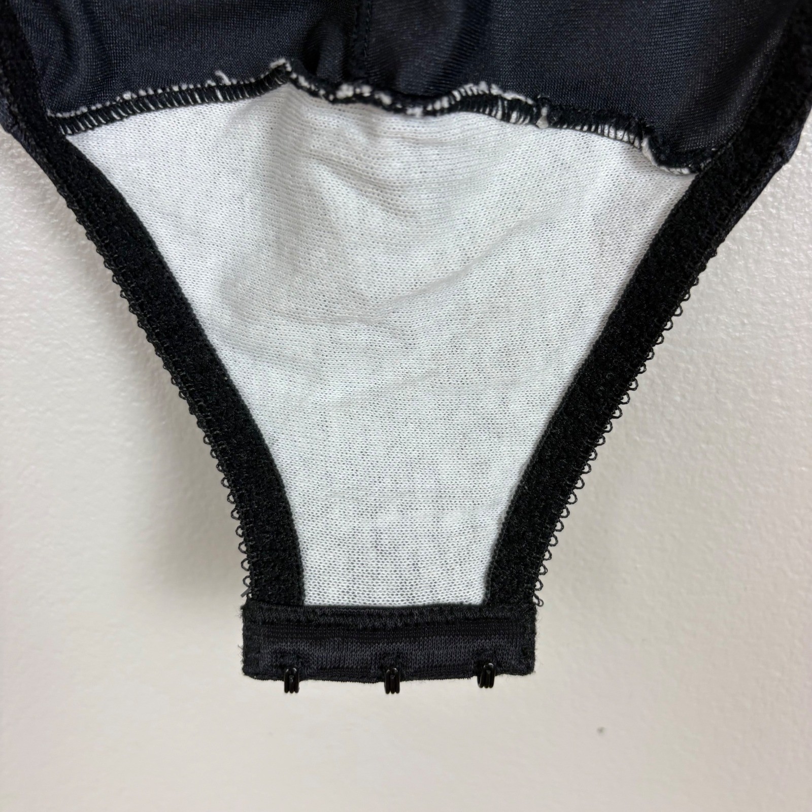 Partners Intimates Vtg Body Shaper Girdle Size 34B Black Lace Trim Strapless