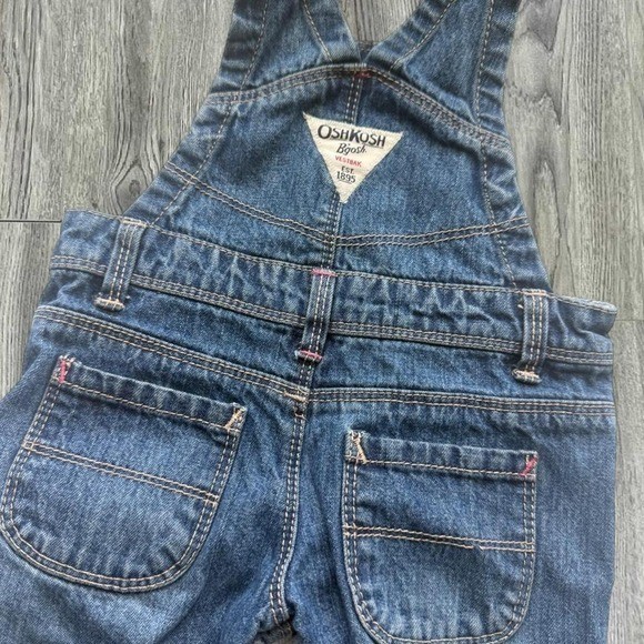 OshKosh B’gosh Girl Vestbak Denim Overalls Medium Wash 6 Months Pink Accents