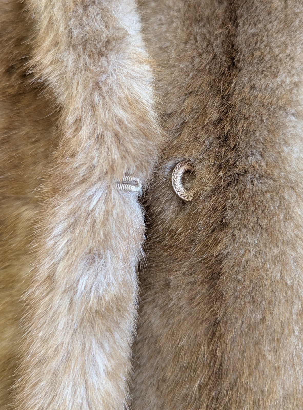 Vintage Dubrowsky Perlbinder Tissavel Faux Fur Coat Size 6/8 Honey Blonde
