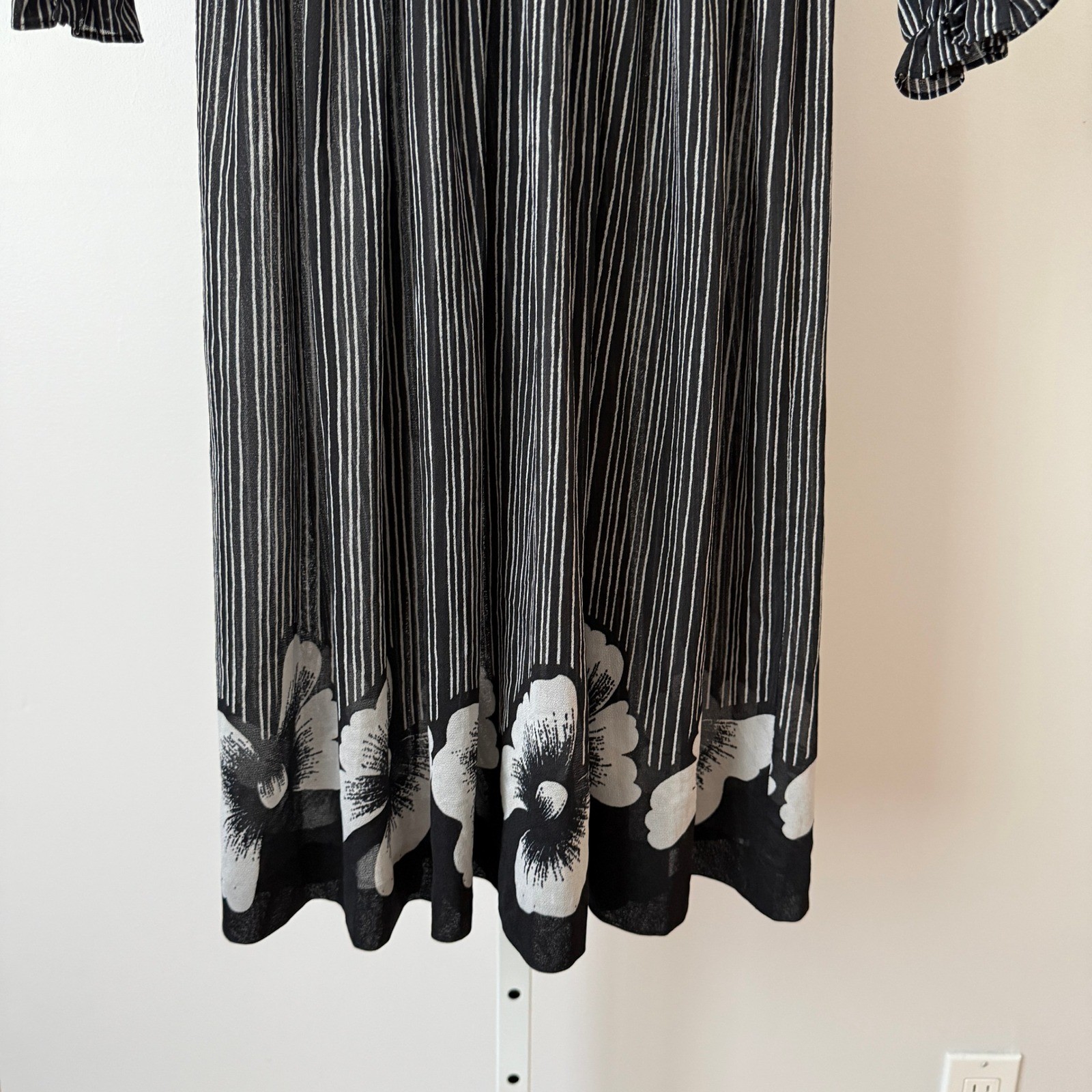 Murray Meisner 10 Black Sheer Stripe Floral Border Ruffle Neck Vintage Dress