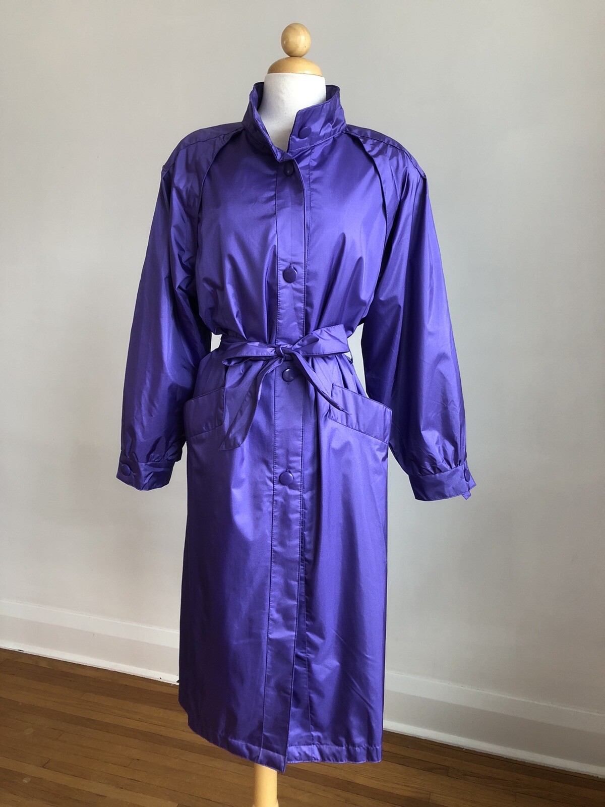 FABULOUS VTG MISTY WEATHER Purple Nylon Belted Raincoat Trench Coat SZ 9/10