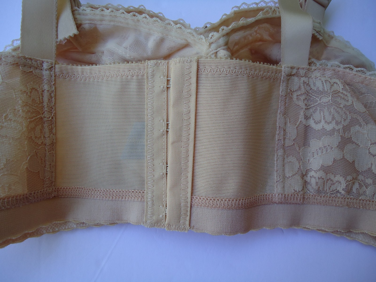 VTG Lady Cameo Dallas Bra 32E Style 708 Pointy Soft Cup Couture 60s Bullet