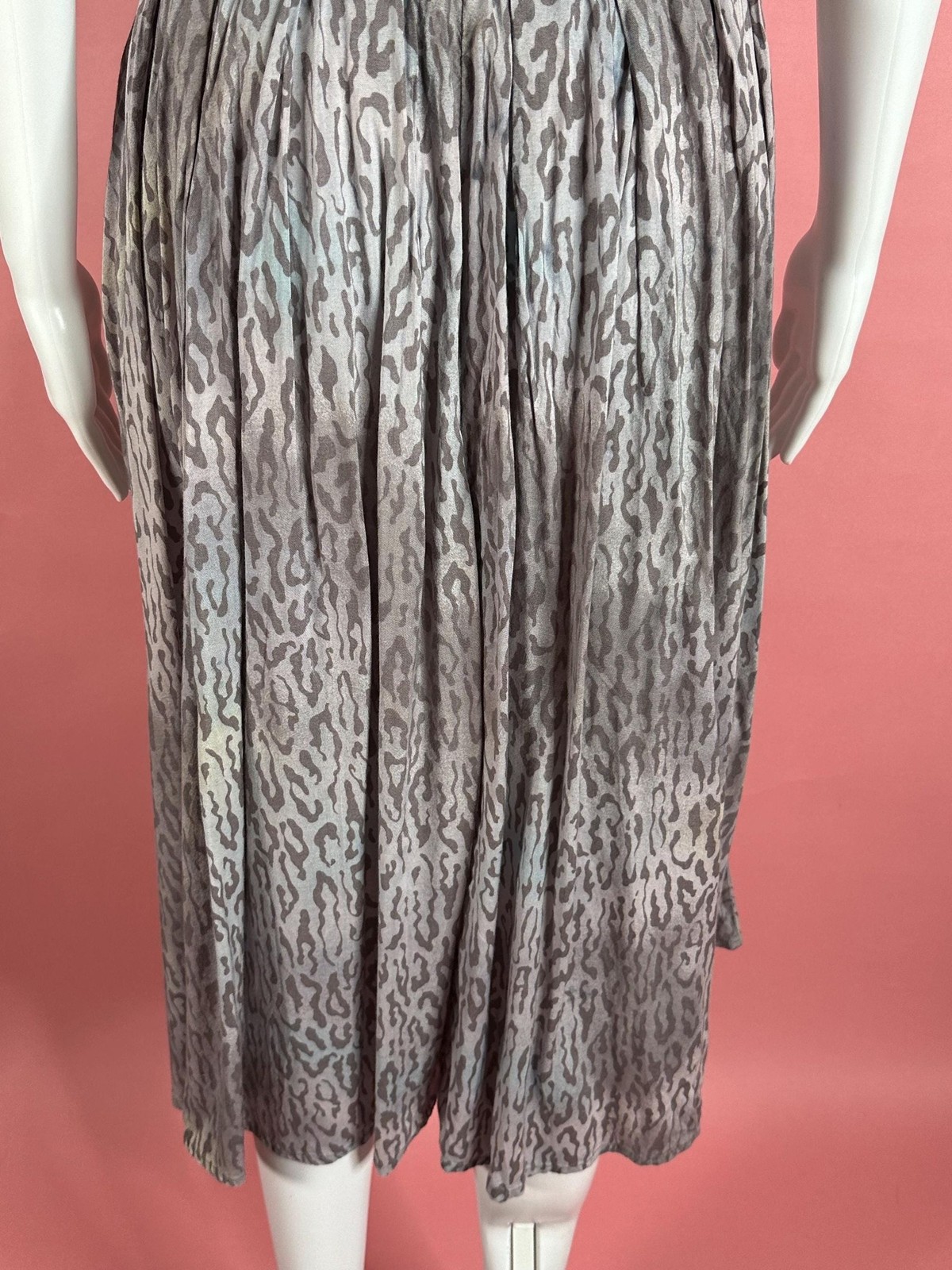 1980s-1990s CLUES COLLECTIONS. Smocked Drop Waist. LEOPARD Print Dress. S-M