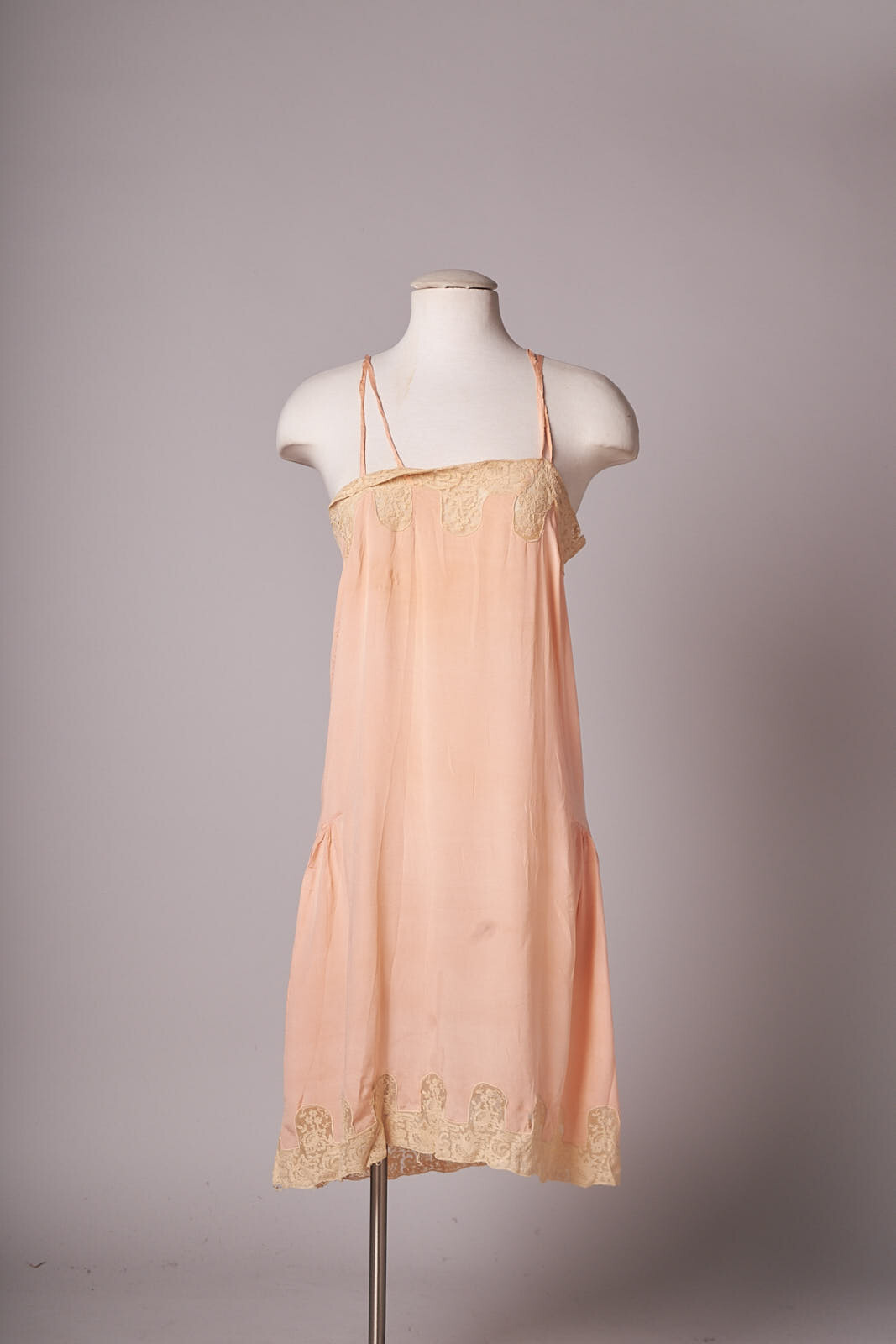 1920s Peach and Lace Flapper Slip Dress